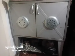  1 فرن عربي حجم كبير بحالة الوكالة