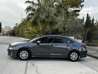  26 تويوتا كورولا موديل 2021 7  جيد ولا ملاحظه فل كامل عدا الفتحه بحاله الوكاله جمرك جديد