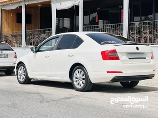  5 سكودا للبيع