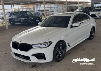  1 Bmw 530 e 2021 plug-in غير مكمركة