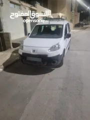  1 سيارة للبيع