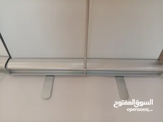  3 رول اب ستاند بانر للبيع عدد 3 قاعدة مع كامل اغراضة