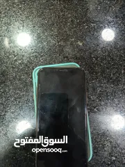  4 ايفون 11 برو للبيع مساحه 512 البطاريه 84 الجهاز مش مفتوح ولا مصلح بحاله الوكاله