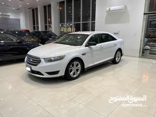  2 Ford Taurus 2018 (White)