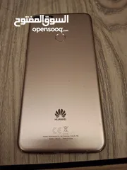  1 موبايل HUAWEi Y7 Prime 2018 استعمال نضيف جدا بحالتو متفتحش ولا غير شاشه