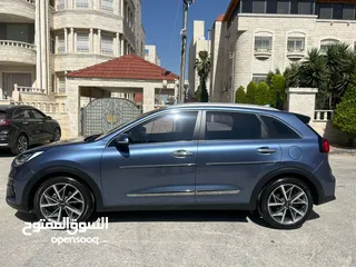  3 KIA NIRO TORING 2020