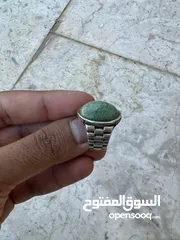  7 فص عقيق عماني اخضر مع خاتم فضه عيار925