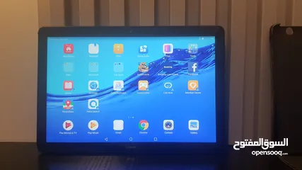  4 تابلت هواوي بخط   huawei T5 بحالة ممتازة 32 تخزين و 3 رام