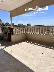  8 روف  طابق سادس للبيع بيتونيا
