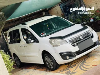 4 بيجو بارتنار