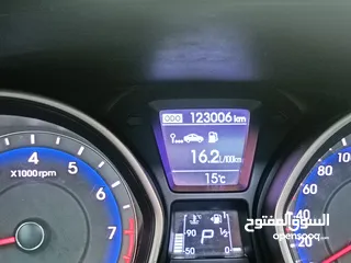 9 هنداي i30  فل ملغمة