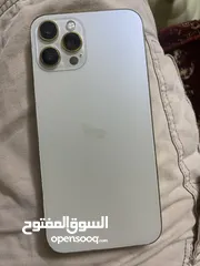  2 موجود iPhon  12 pro max اقرأ الوصف