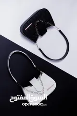  6 ماركت مايكل كورس.LV.شانيل