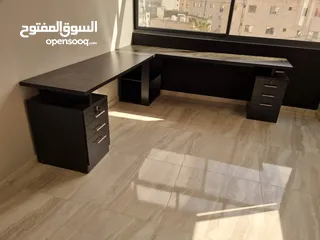  1 طاولة جيمينج زاوية عدة الوان