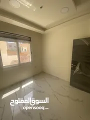  15 شقة فاخرة 3 غرف للبيع في العقبة – إطلالة على الجولف وتشطيب راقٍ – بسعر مغري