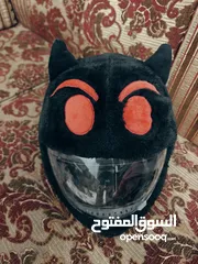  2 خوذة من نوع ZEUS