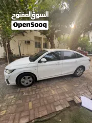  3 Toyota Yaris G 2024