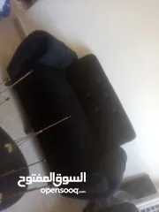  2 طقم كنب بحال الوكاله سبع مقاعد للبيع بسعر مناسب