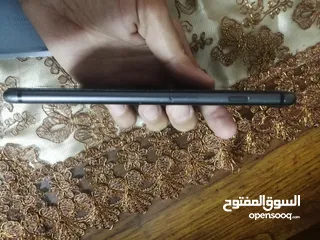  9 ايفون 8 بلس غير مفتوح فحص كامل 80دينار الزرقا حي معصوم 64جيجا