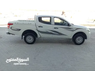  8 ميتسوبيشي L200 4\4 دبل كابينة زجاج كهرباء