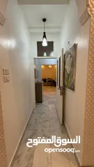  11 شقه فاخره للبيع  من المالك مباشره  سعر قابل للتفاوض بشيء بسيط مميزه جدا جدا  مع غرفه خارجيه و حديقه