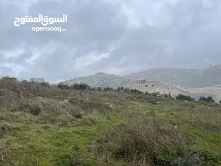  11 ارض 628 متر على شارعين تصلح ل اي نوع من البناء خلف براڤو بيت وزن