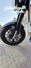  13 دراجة ابريليا 750 cc بحالة ممتازة 2016 ماشية 24000 فقط مالك ثاني صيانة دورية في الشركة 3200 دينار