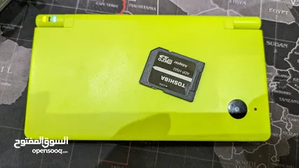  4 Nintendo DSi Lime Color homebrew 32GB SD card دي اس عليه العاب بلاش