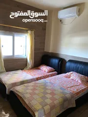  2 شاليه للبيع في البحر الميت شارع الفنادق منطقه سويمه