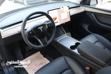  6 Tesla model y 2023 long range Dual motor