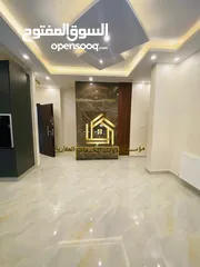 6 شقة دوبلكس ثالث مع روف فاخرة