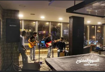  28 محل ومركز العاب ترفيهي متكامل للبيع