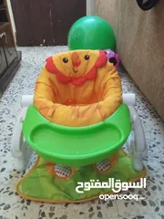  1 كرسي للاكل من عمر سنه الى3سنوات