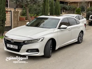  1 هوندا أكورد للبيع 2021