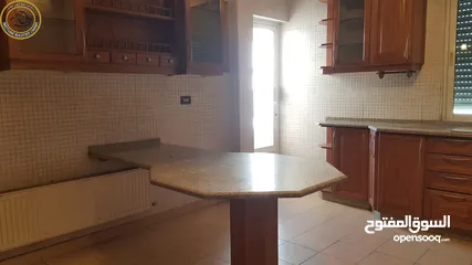  19 شقة مميزة للبيع بأجمل مناطق دير غبار - قرب إشارة دير غبار طابق ثالث 220م بسعر مغري