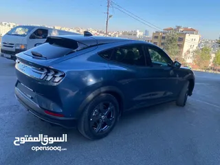  12 فورد موستنج كهرباء 2022