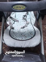  1 عرباية اطفال ماركة GRACO ممتازة