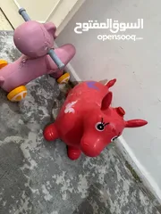  4 مستزمات أطفال للبيع