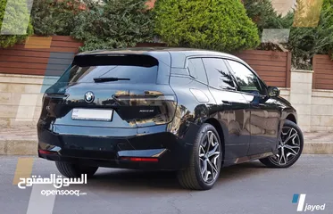  4 BMW IX M Package 2023 كهرباء مع إمكانية البدل بسياره
