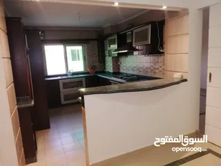  3 شقة للايجار