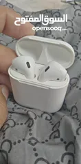  8 Apple AirPods 2