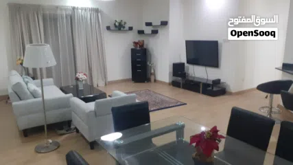  14 شقة كبيرةمفروشه في الجفيرمن غرفتين تملك حر للبيع