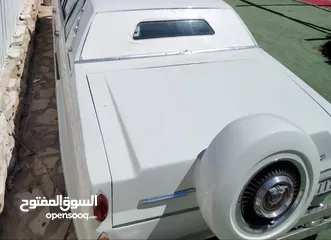  3 Cadillac classic للايجار