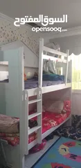  4 سرير طابقين للاطفال مستعمل استعمال نظيف للبيع