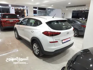  4 Hyundai Tucson 2020 for sale white in excellent condition