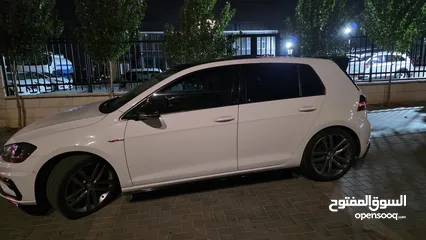  3 جولف R Line موديل 2019 ماتور cc 1500