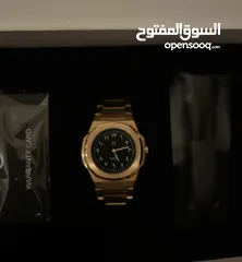  5 للبيع ساعة يد نون اوفيشال الفاخرة  For sale a luxurious official Noon watch. نسائية ورجالية  Unisex