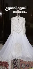  3 فستان زفاف أبيض