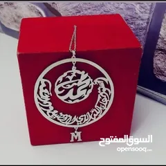  2 *يا زين بخور العود لا فاح ريحه* *لبى بخورك يا بعد كل غالي* *تعليقة عود من نوعيةراقيه* *مزج الهدايا