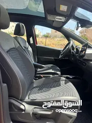  17 اي دي 3 2022 مالك واحد من الزيرو فحص اوتوسكور 93٪؜ A